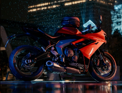 Triumph Surpreende no Bike Fest Tiradentes com a Nova Daytona 660!