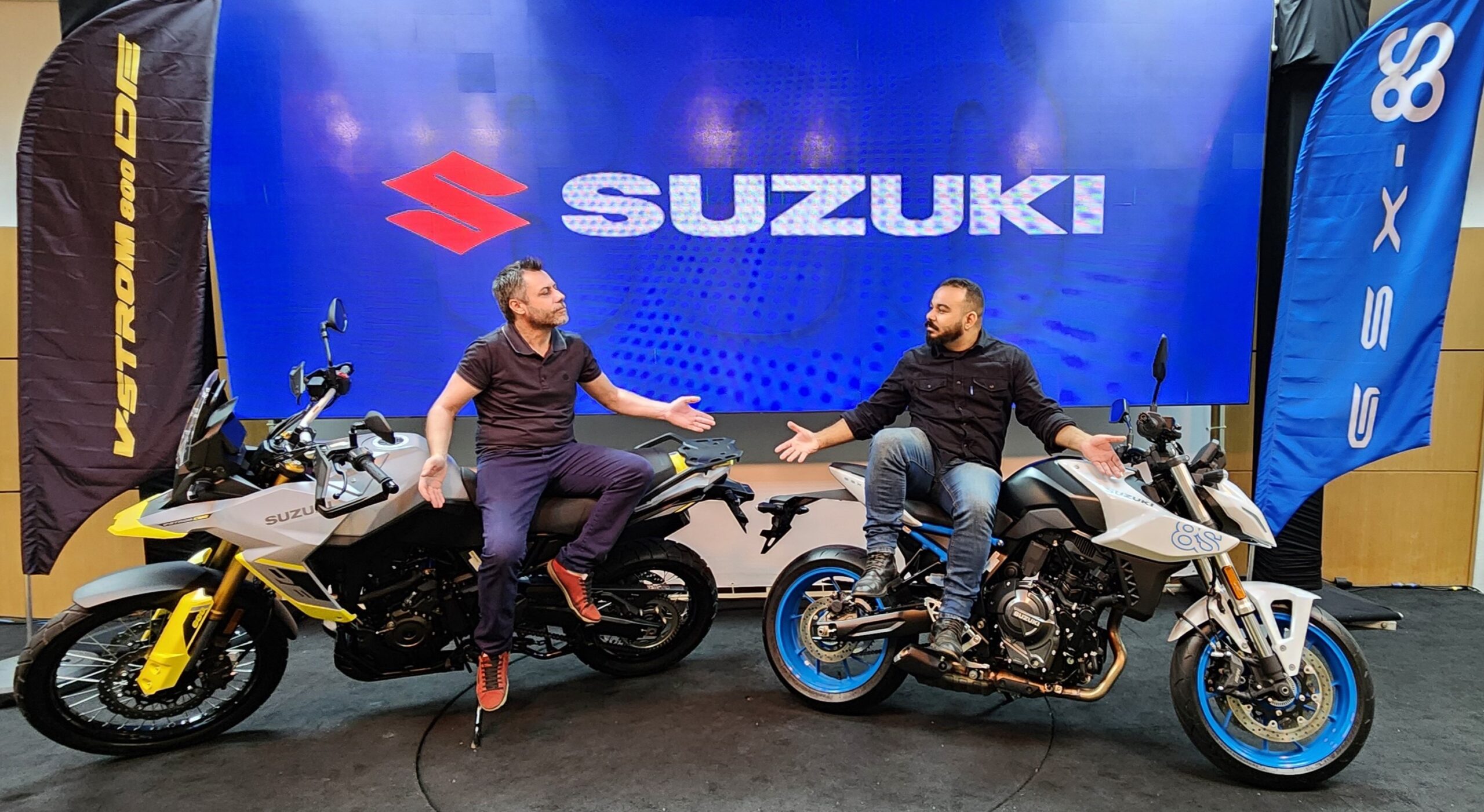 Suzuki Revela as Novas V-Strom 800DE e GSX-8S no Brasil