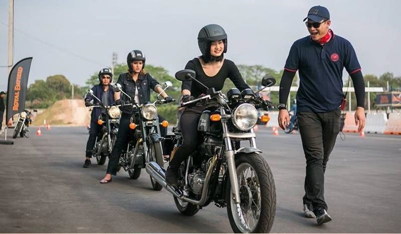 Royal Enfield Riding Academy Chega ao Brasil: Veja Como Participar e Melhorar suas Habilidades de Pilotagem!